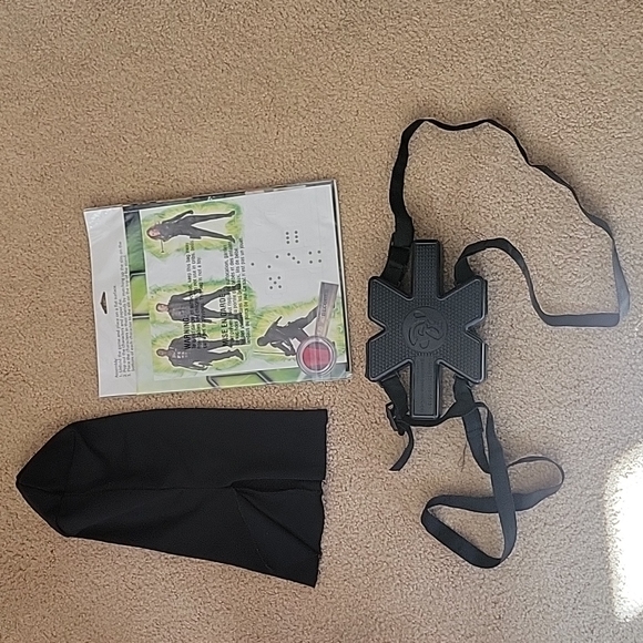 GI JOE THE RISE OF THE COBRA 1) party game 2) back pack 3) mask no charge - Picture 2 of 2